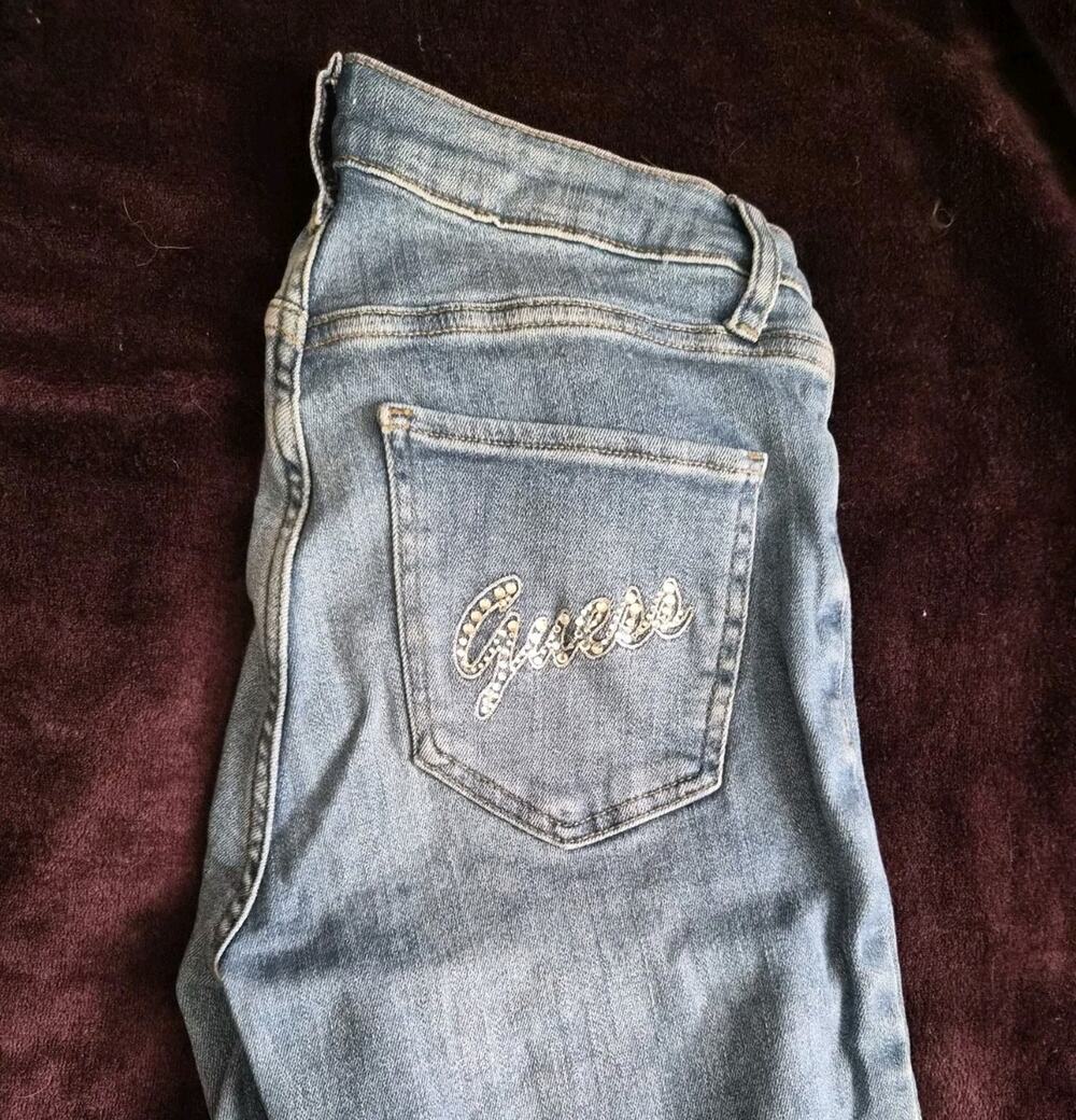 Size 27 Guess Rhinestone Pocket 1981 High Rise Ankle Skinny Jeans Light Wash